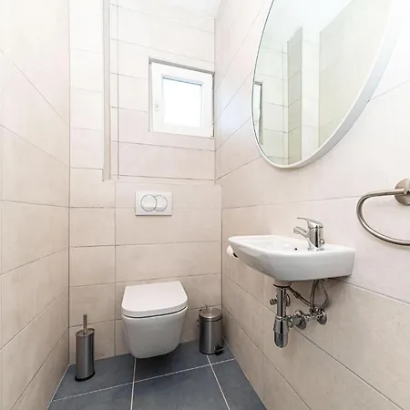2 Bedroom Cozy In Seget Gornji * Donji Seget